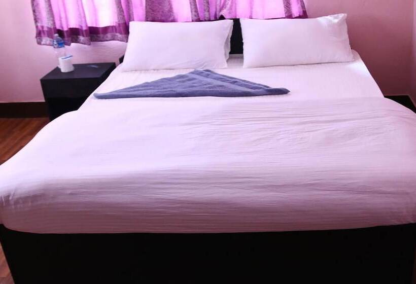 پانسیون Mitra Garden Inn