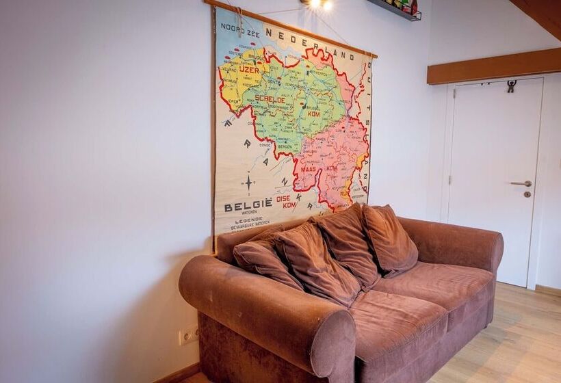 تختخواب و صبحانه Quartier Leonard