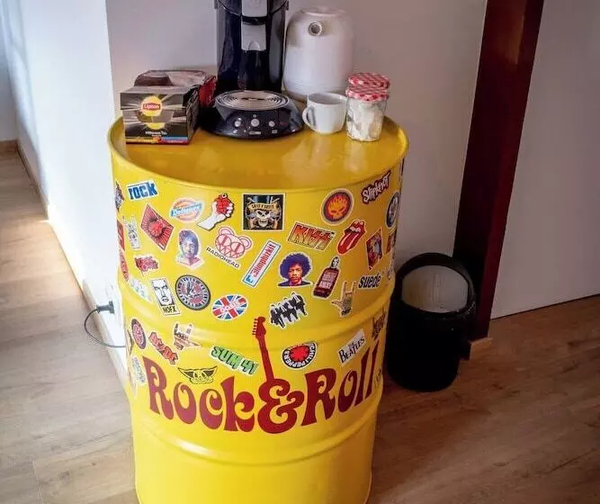 ベッドアンドブレックファースト Quartier Leonard