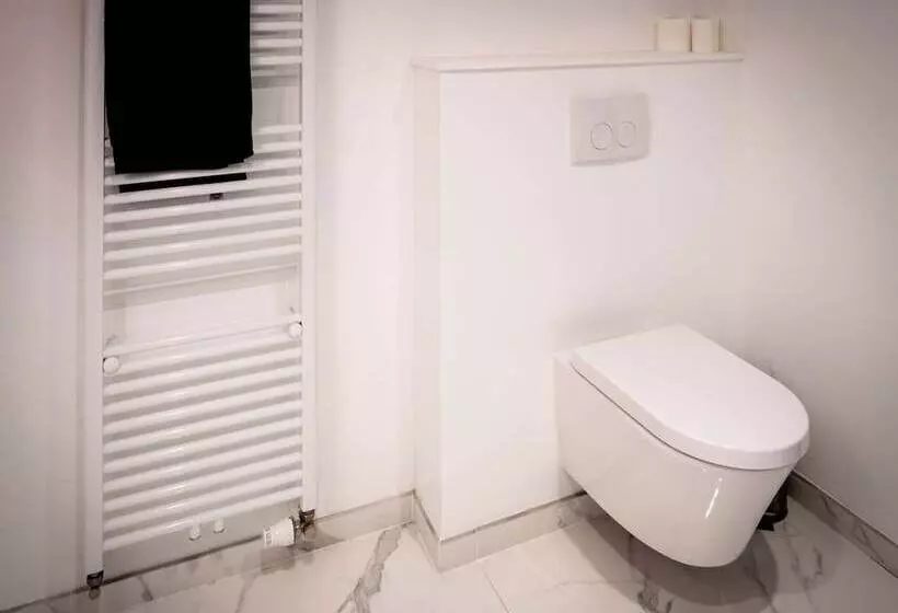 ベッドアンドブレックファースト Quartier Leonard