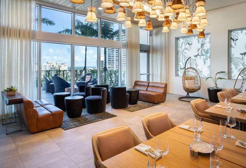 هتل Canopy By Hilton West Palm Beach Downtown