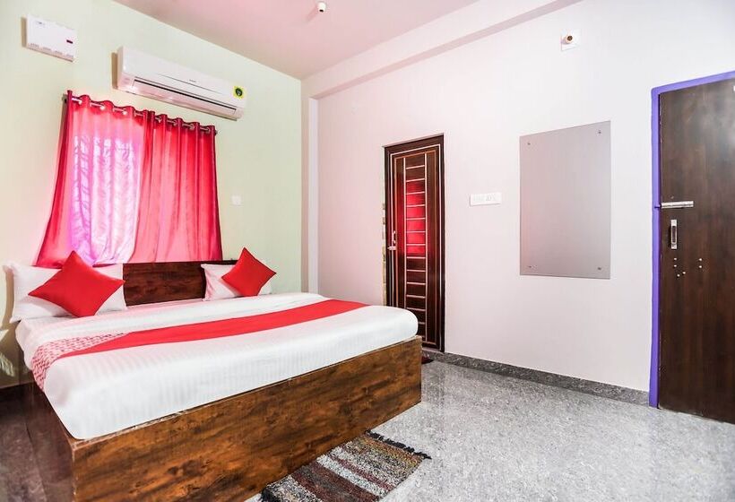 هتل O Bijaya Palace