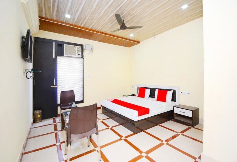 Hotel Collection O 37902 Kaler Resort