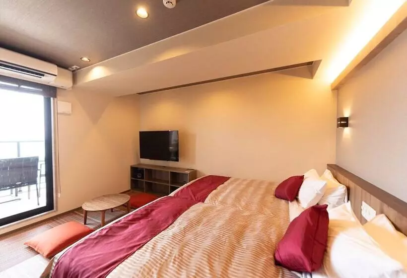 Hotelli Livemax Resort Atamiseafront