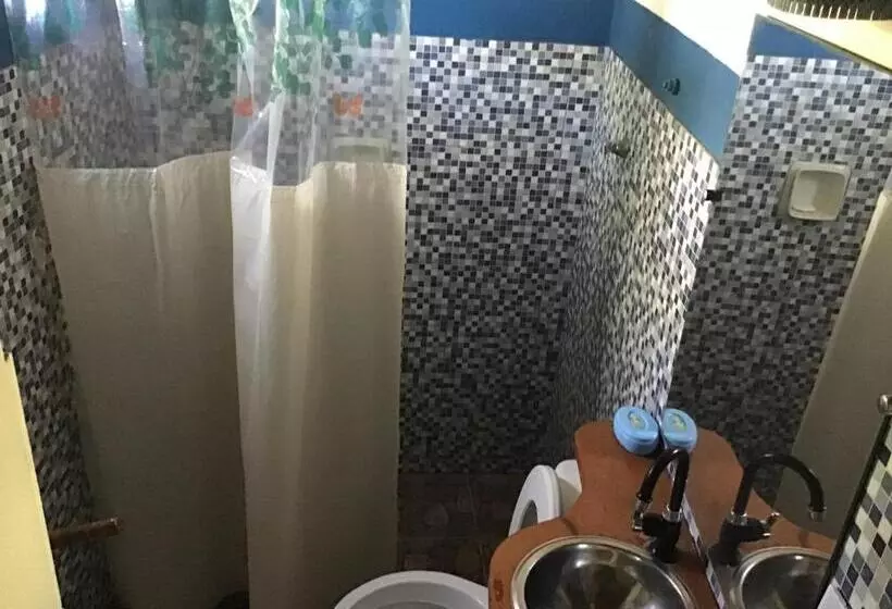 ペンション Casa Imbale