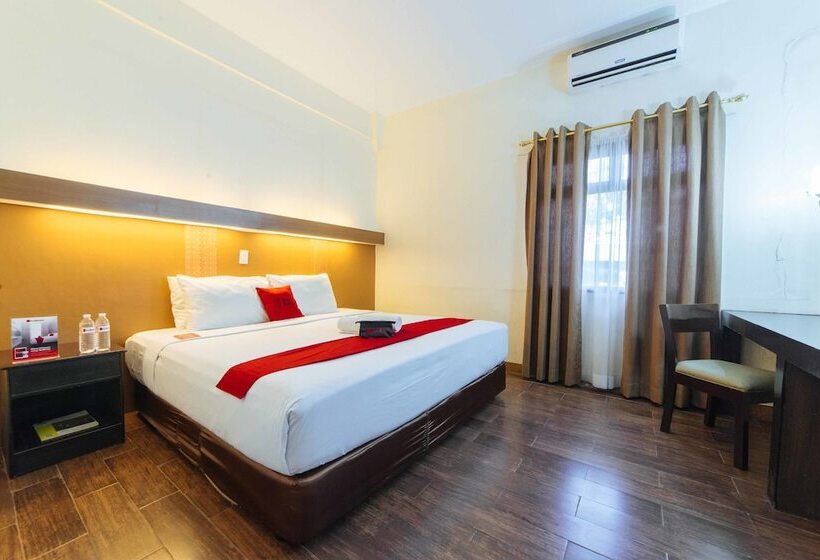 פנסיון Reddoorz Premium @ The Ritz Garden Oases