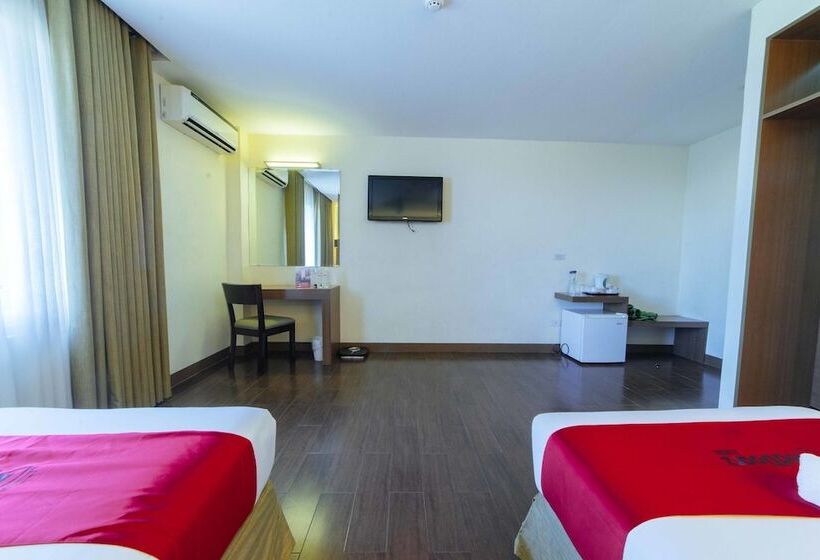 פנסיון Reddoorz Premium @ The Ritz Garden Oases