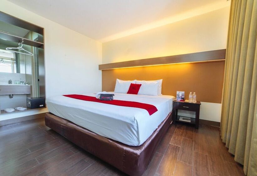 פנסיון Reddoorz Premium @ The Ritz Garden Oases