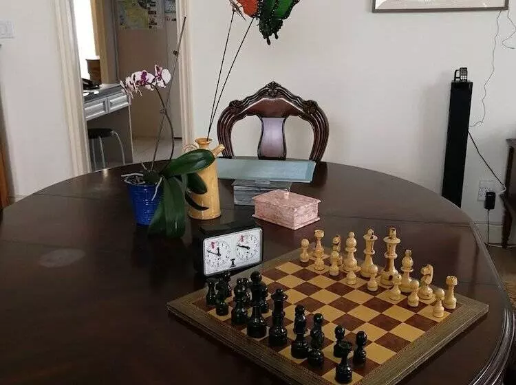 Aamiaismajoitus (B&B) Com House