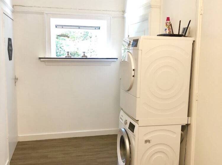 Bed and Breakfast Guesthouse Villa De Eikhof