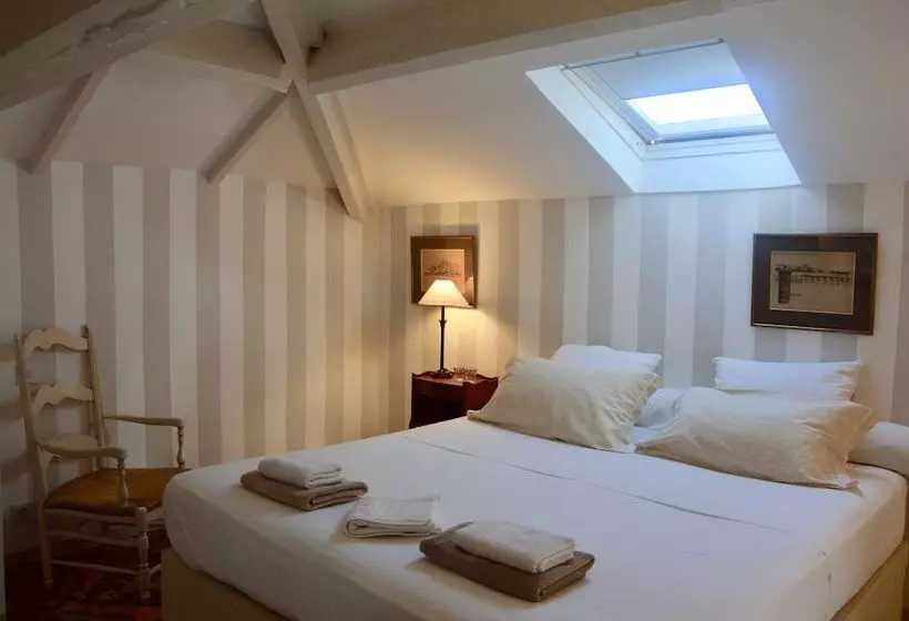 Aamiaismajoitus (B&B) Villa Côté Sud