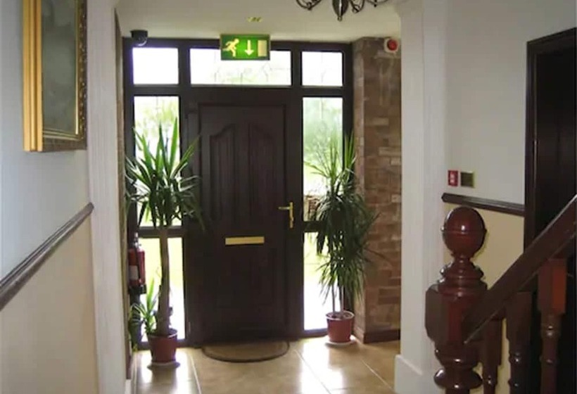 Down Royal House B&b