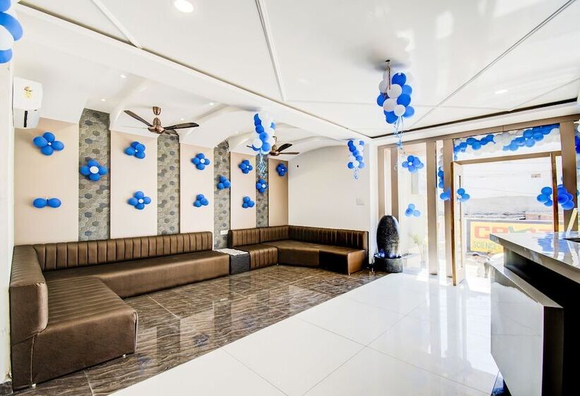 Fabhotel Prime Om Epic