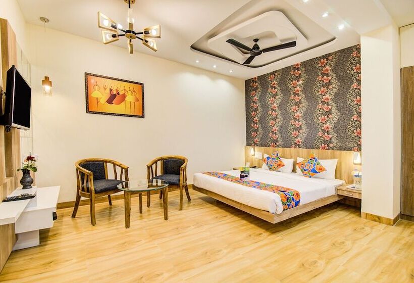 Fabhotel Prime Om Epic