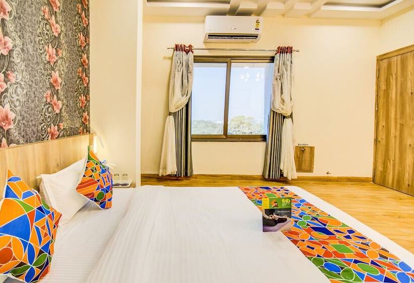 Fabhotel Prime Om Epic