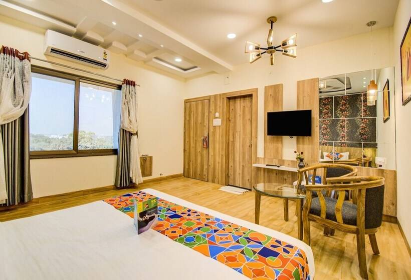 Fabhotel Prime Om Epic