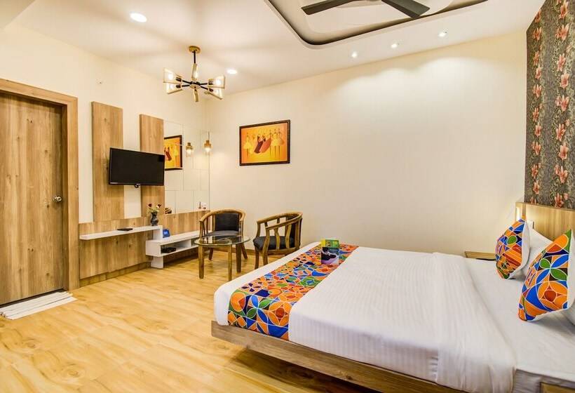 Fabhotel Prime Om Epic