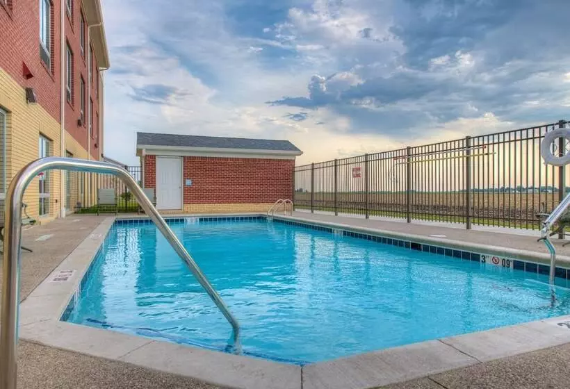 Hotelli Holiday Inn Express & Suites   Remington, An Ihg