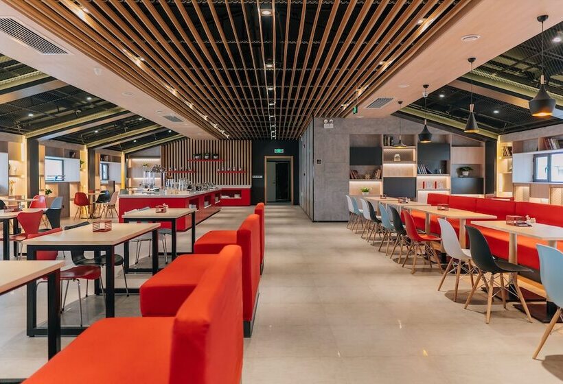 فندق Ibis Taiyuan Qinxian Street