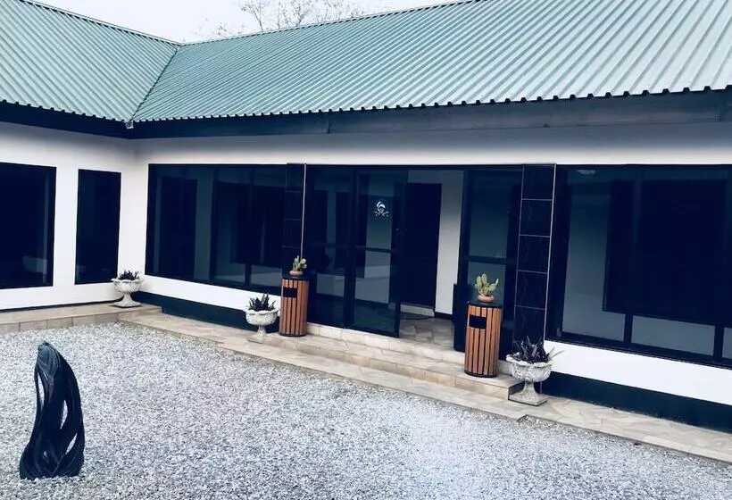 هتل Le Dolphin S Grand Paradiso