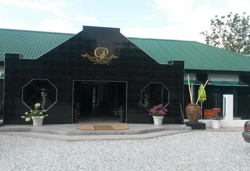 هتل Le Dolphin S Grand Paradiso