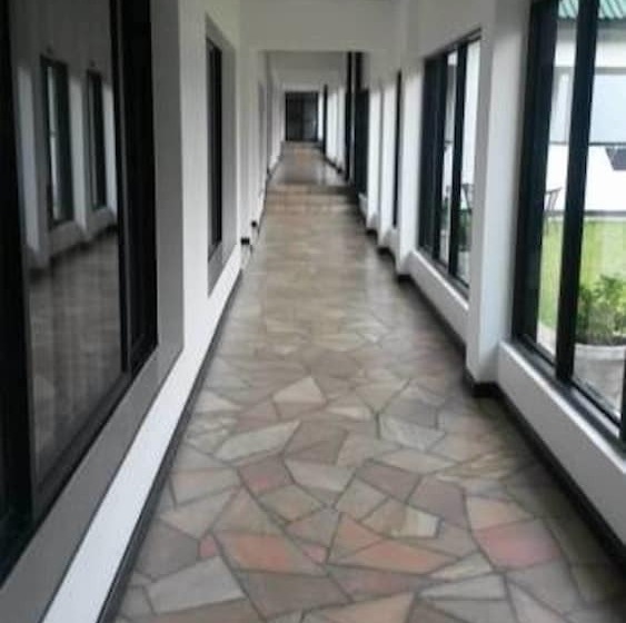 هتل Le Dolphin S Grand Paradiso