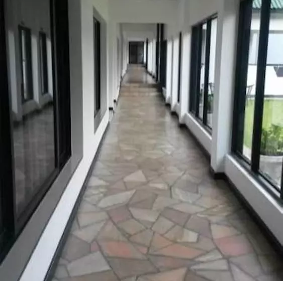 هتل Le Dolphin S Grand Paradiso