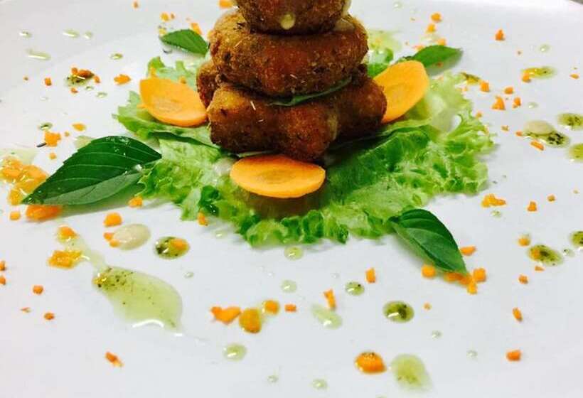 هتل Le Dolphin S Grand Paradiso