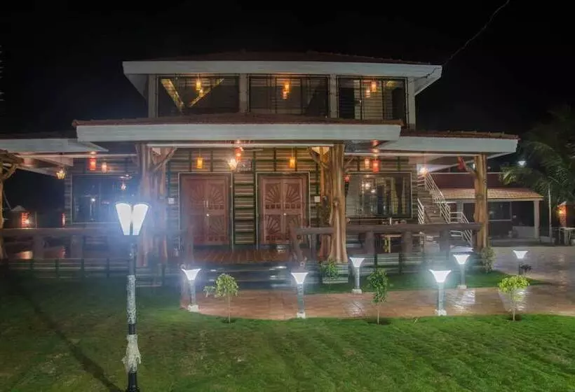 Hotelli Malhar Villa