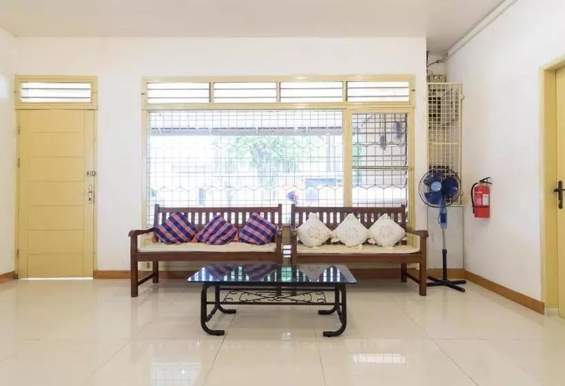 ホテル Guest House 66