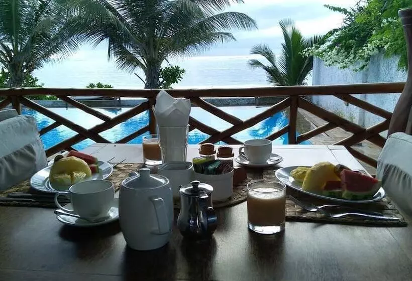 Hotelli Zanzibar Bahari Villas