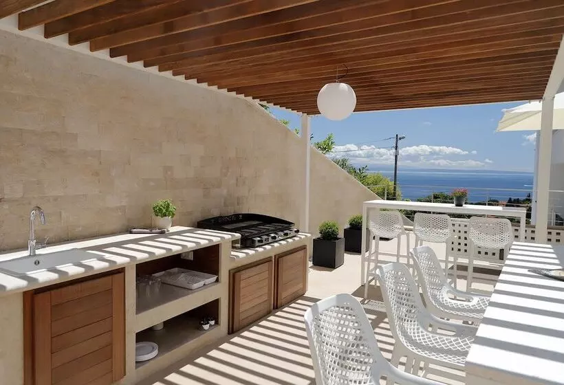 Modena Maris Apartments