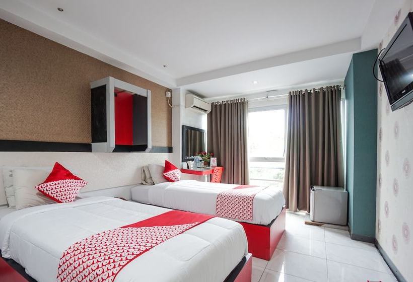 ユースホステル Prince Boulevard