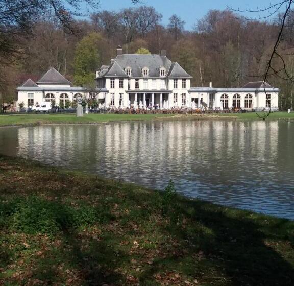 Quiet Apartment In Antwerp Near Parc   B&b Intermezzo   Business & Leisure