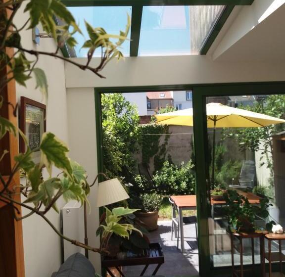 Quiet Apartment In Antwerp Near Parc   B&b Intermezzo   Business & Leisure
