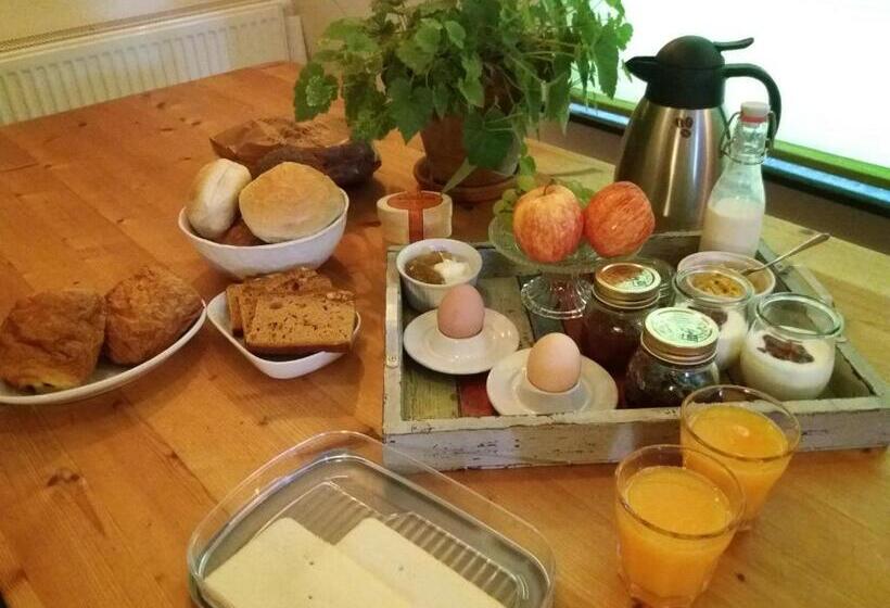 Quiet Apartment In Antwerp Near Parc   B&b Intermezzo   Business & Leisure