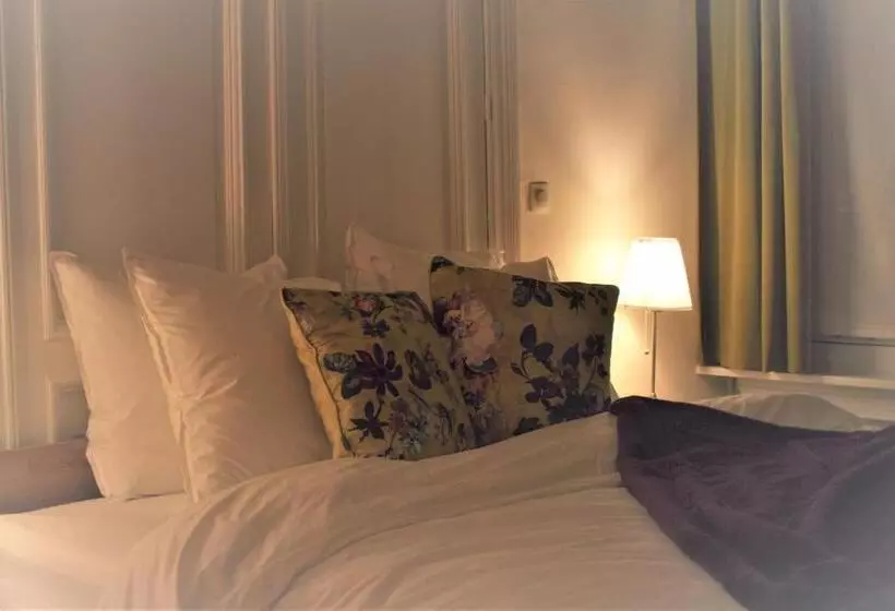 Quiet Apartment In Antwerp Near Parc   B&b Intermezzo   Business & Leisure