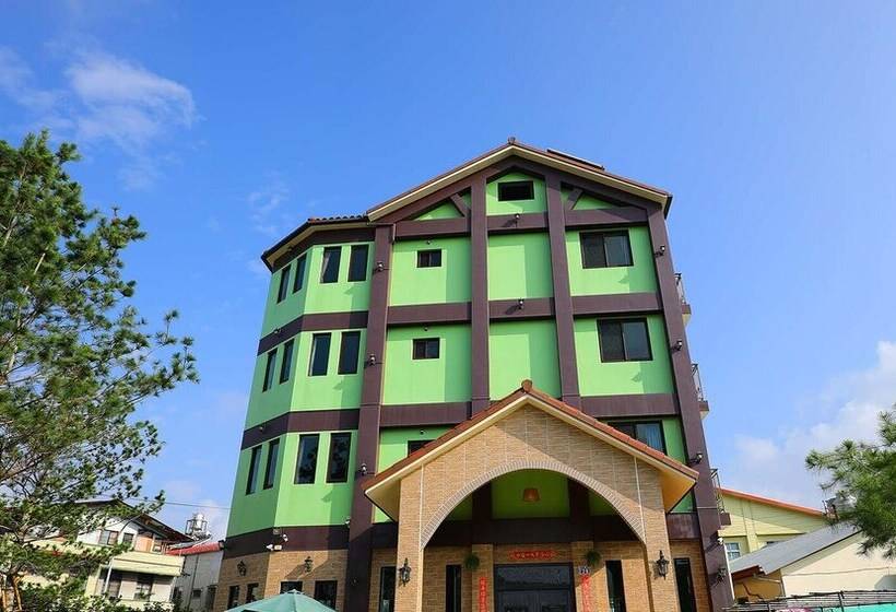 تختخواب و صبحانه Green Castle