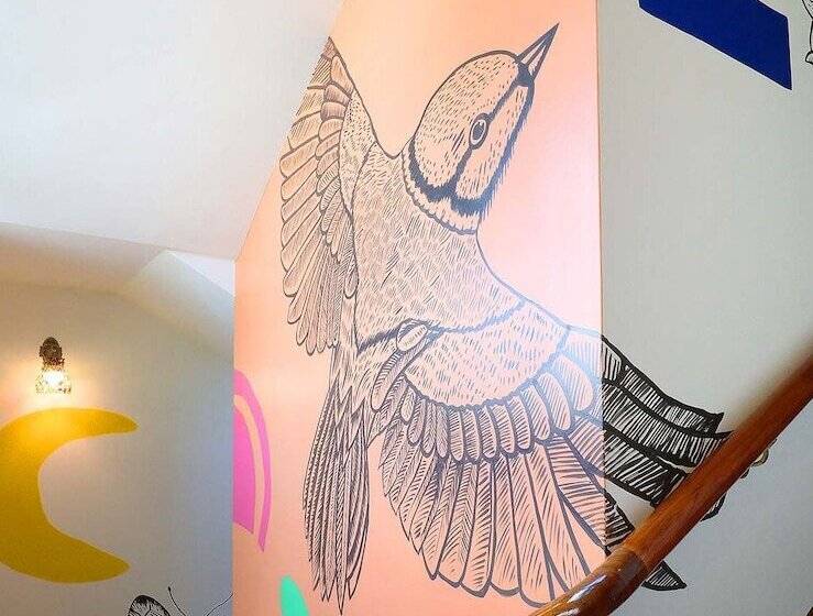 تختخواب و صبحانه Green Castle