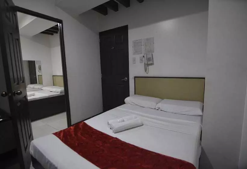 Cosmo Hotel   Kamuning