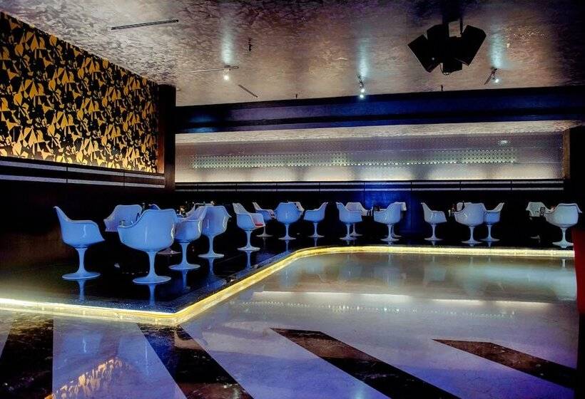 Crescent Spa And Resorts Indore