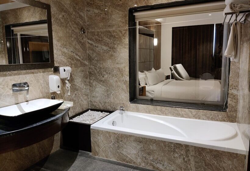 Crescent Spa And Resorts Indore