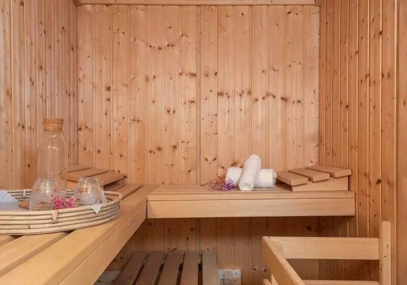 هتل Agroturismo Llucasaldent Gran Menorca   Adults Only