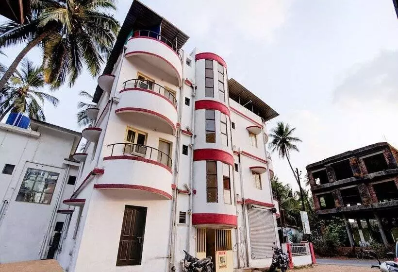 ホテル Anjum Holiday Home By Oyo Rooms