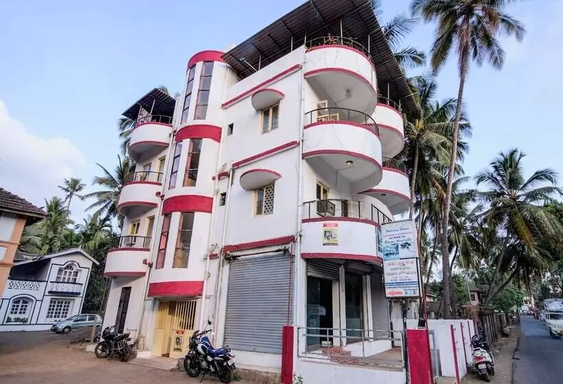 ホテル Anjum Holiday Home By Oyo Rooms