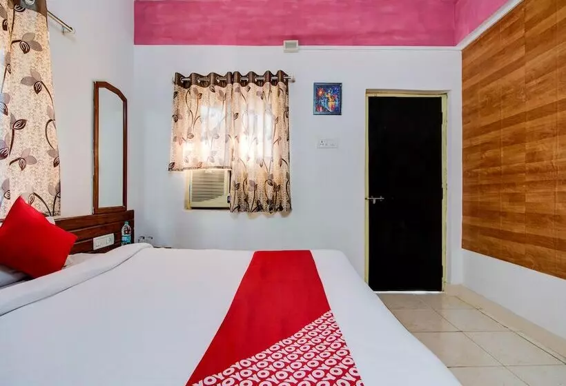 ホテル Anjum Holiday Home By Oyo Rooms