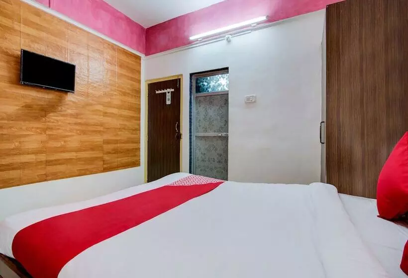 ホテル Anjum Holiday Home By Oyo Rooms