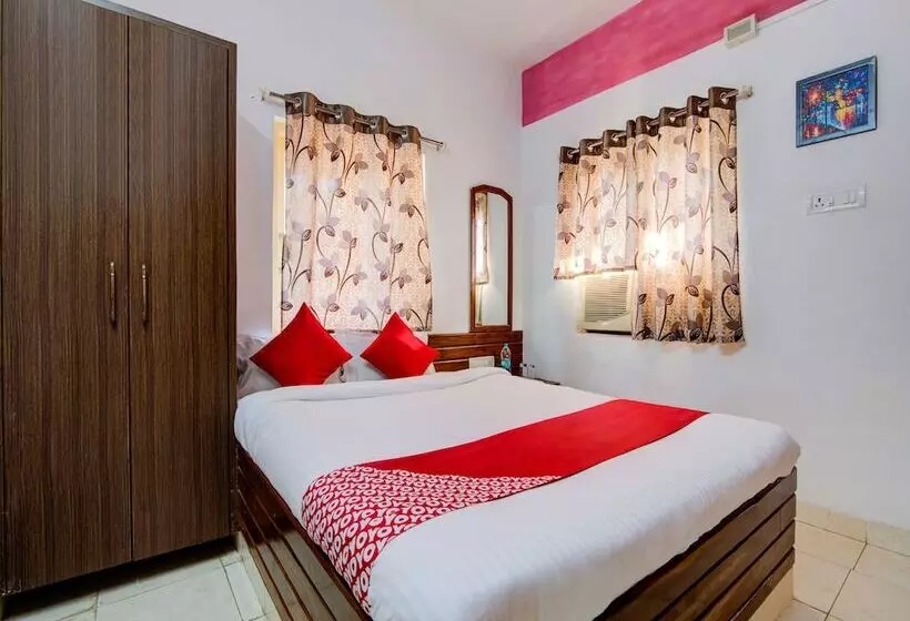 ホテル Anjum Holiday Home By Oyo Rooms