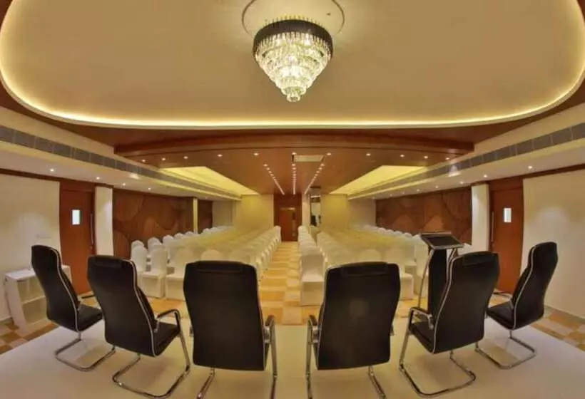 ホテル Annai Resorts & Spa