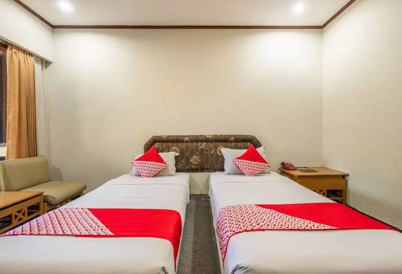 Hotelli Capital O 1256 Sangga Buana Resort And Convention
